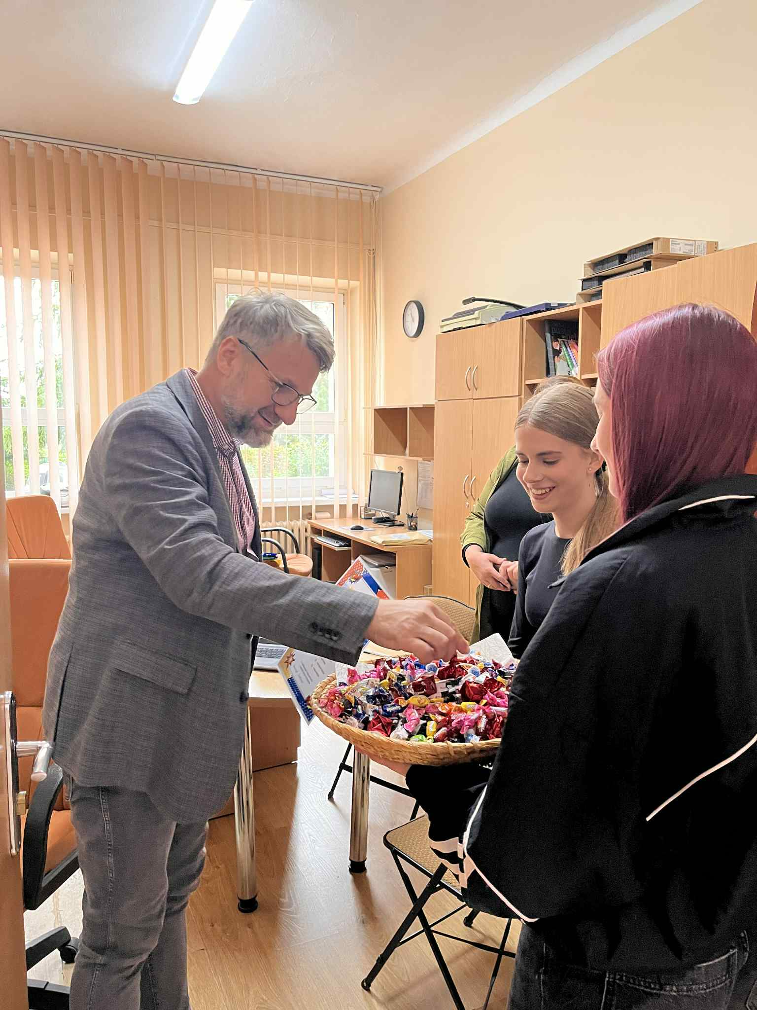 Messenger creation 872836B0 D250 4EBF B57A D39307A1FC87